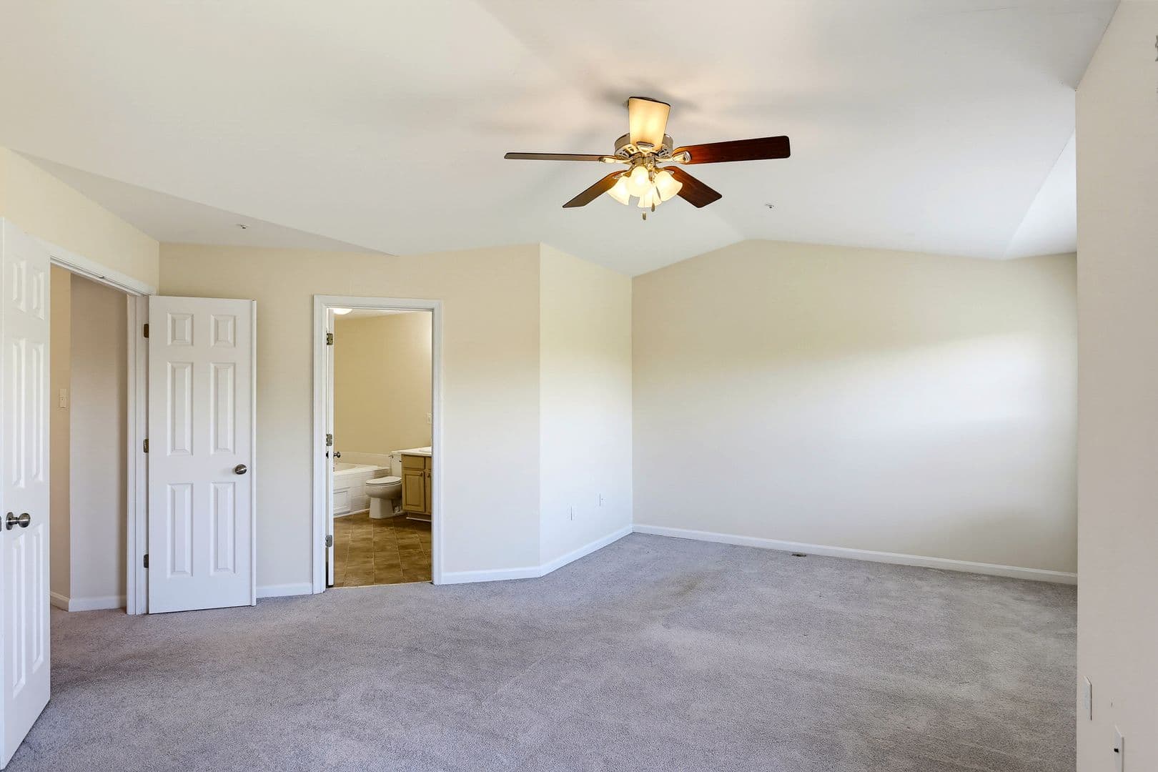 Frederick House: 5210 Duke Court