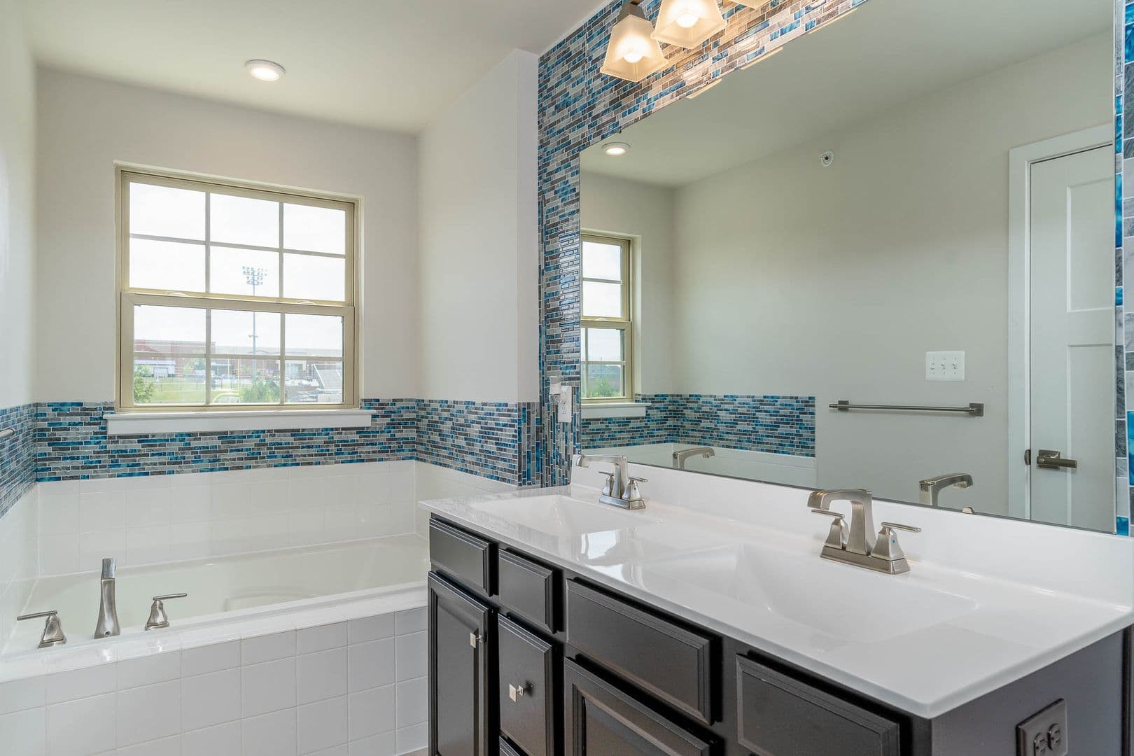 Ijamsville Townhome: 6021 Etterbeek Street