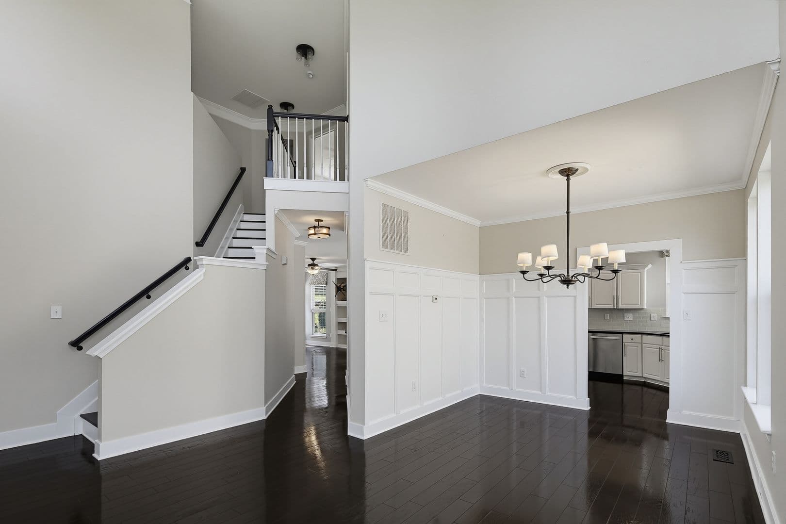 Clarksville House: 6505 Autumn Wind Cir