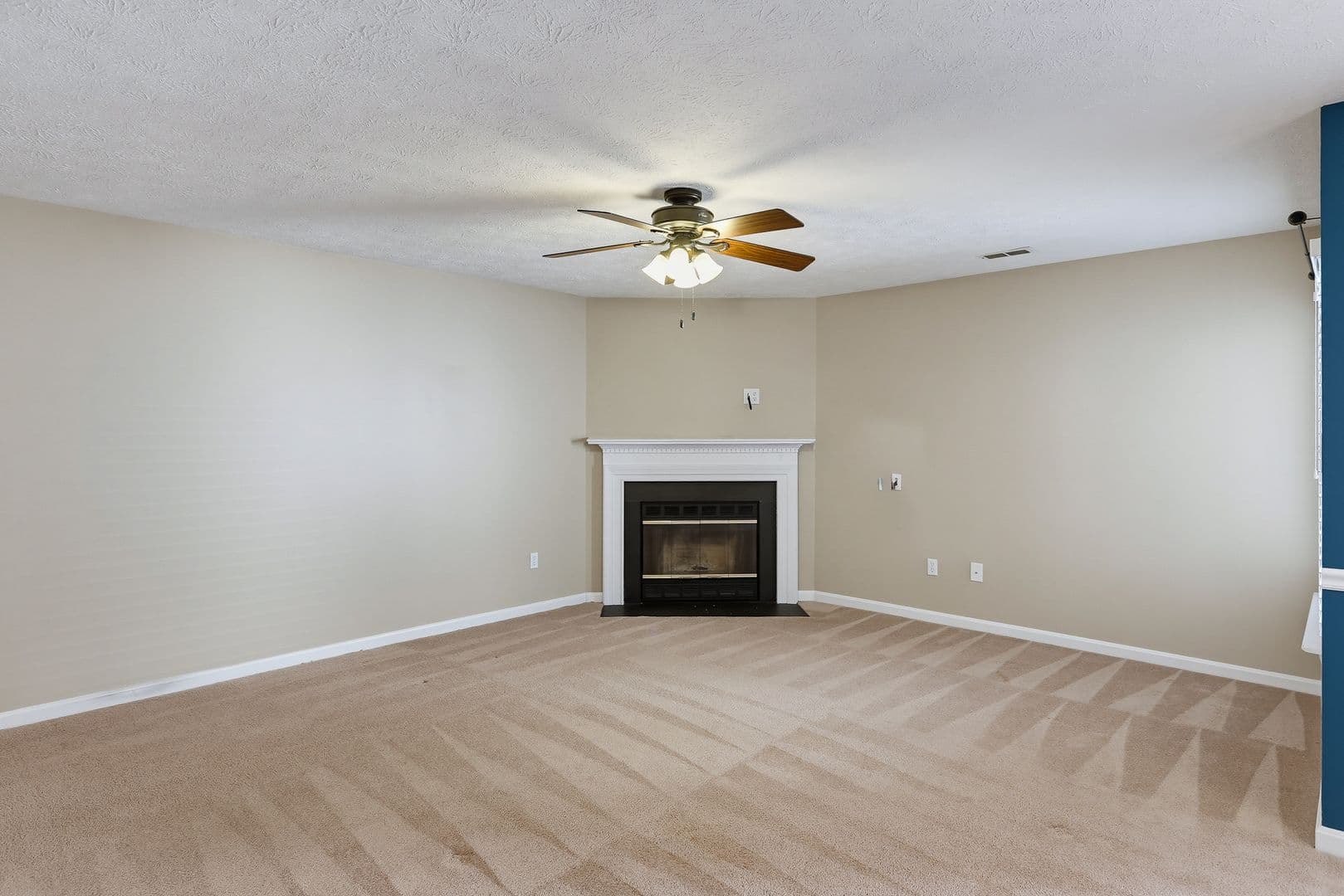Frederick House: 2102 Whitehall Rd Unit #1C
