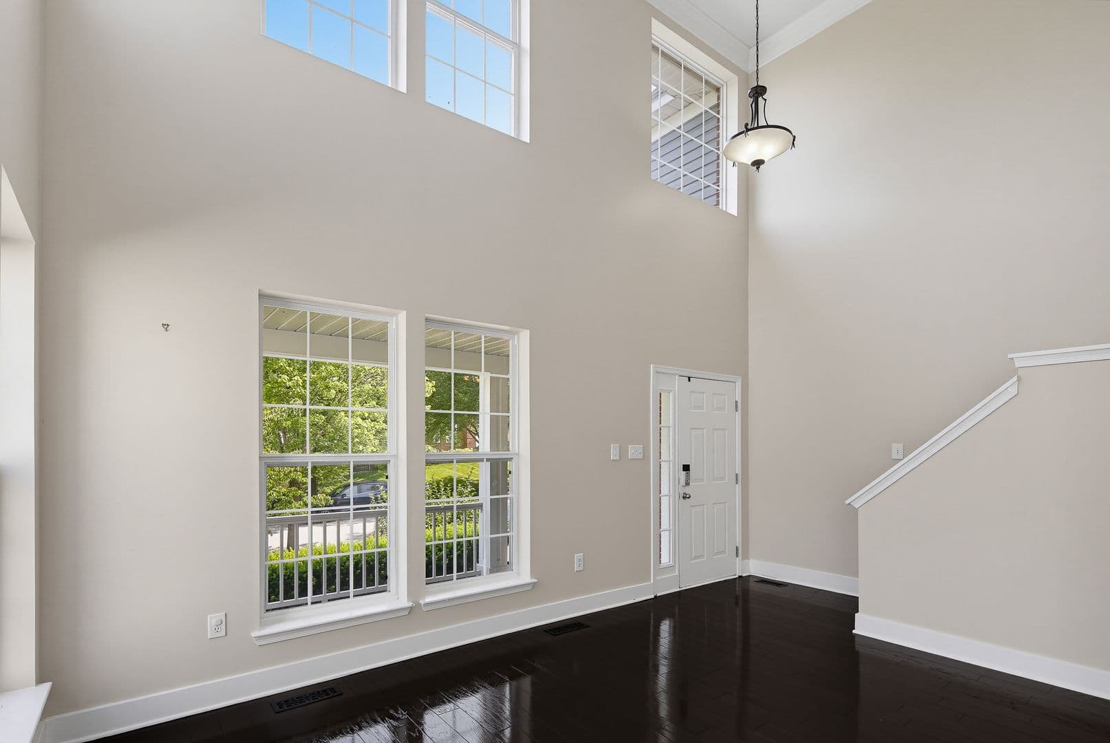 Clarksville House: 6505 Autumn Wind Cir