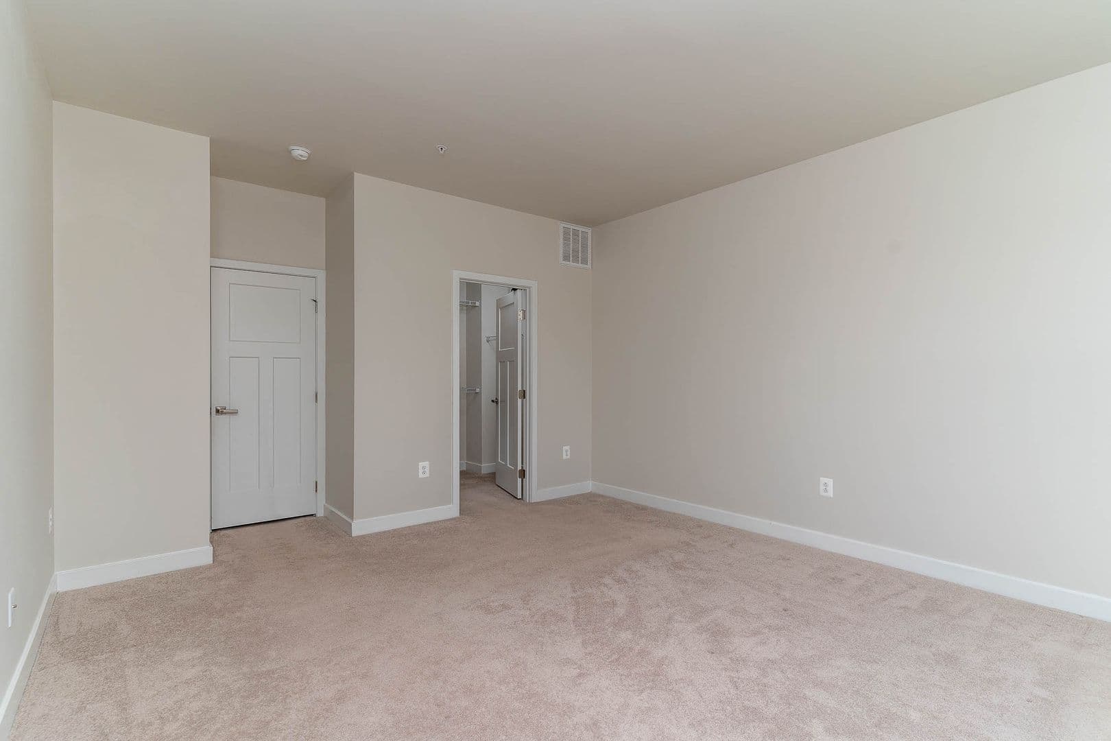 Ijamsville Townhome: 6021 Etterbeek Street