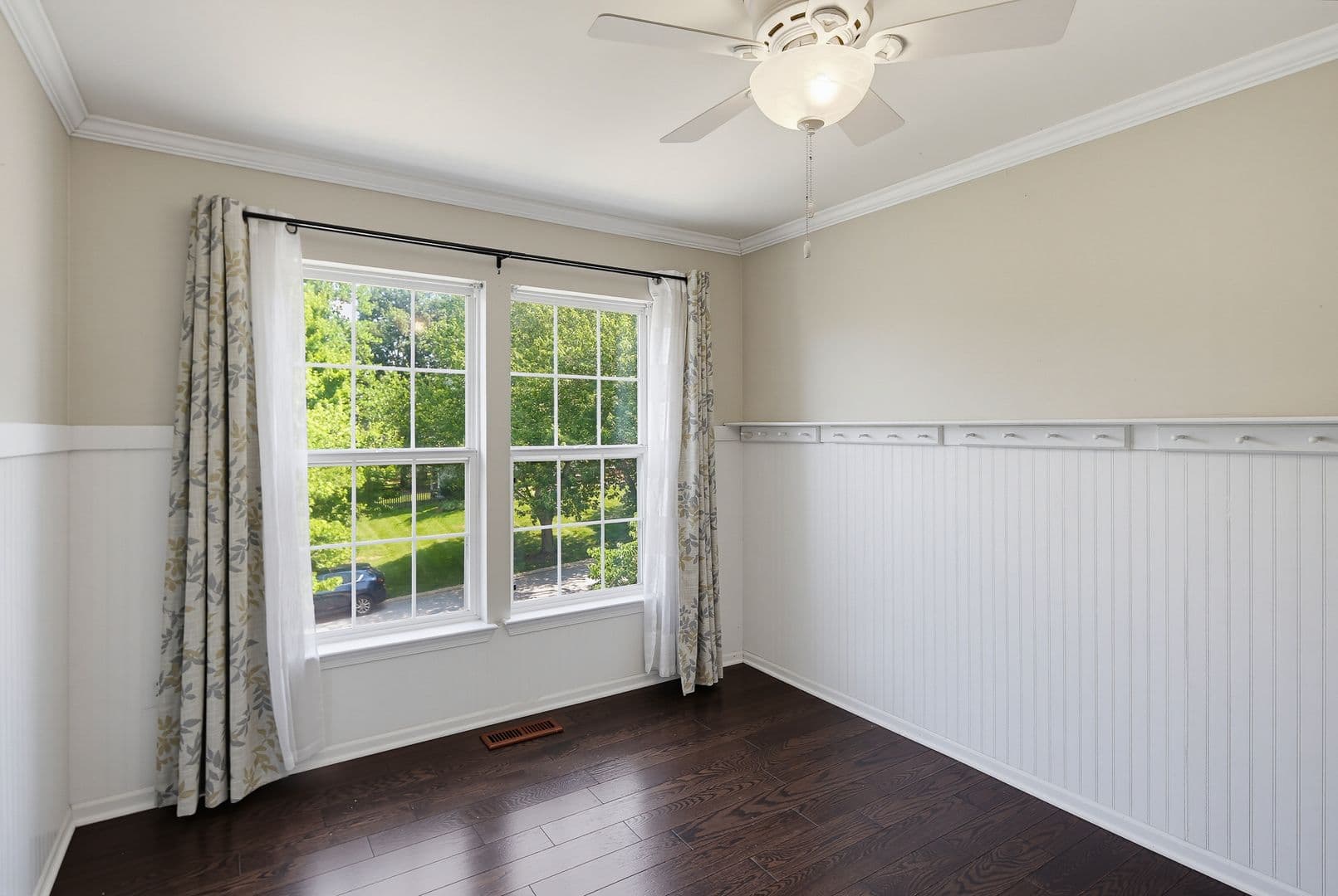 Clarksville House: 6505 Autumn Wind Cir