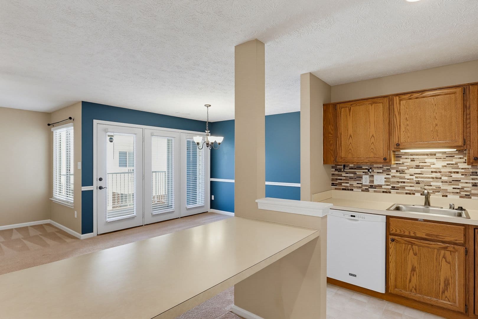 Frederick House: 2102 Whitehall Rd Unit #1C