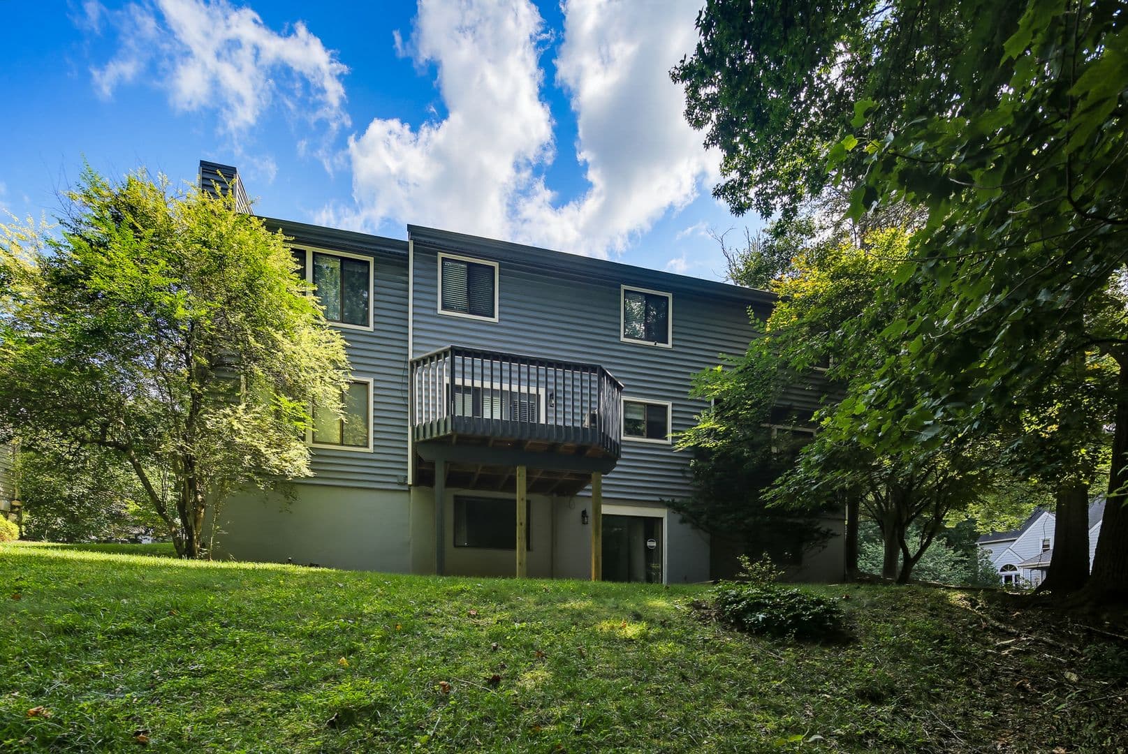Columbia House: 6103 Triangle Drive