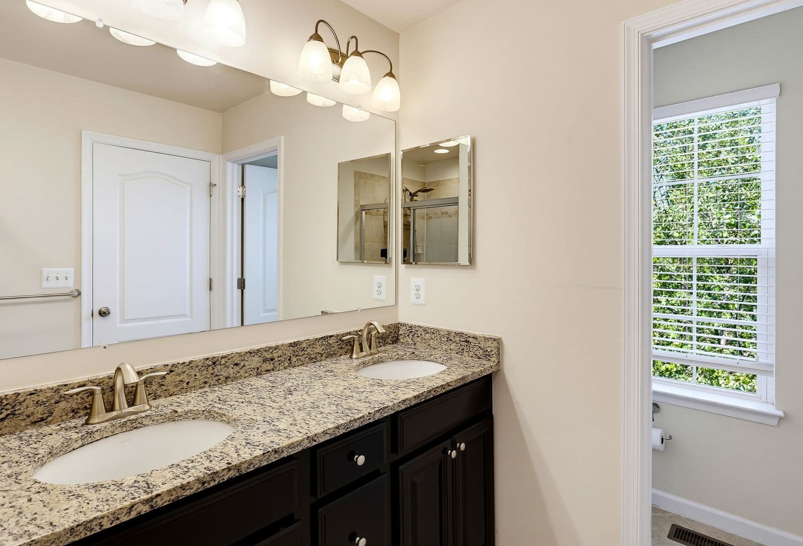 Hanover House: 7224 Brinley Way