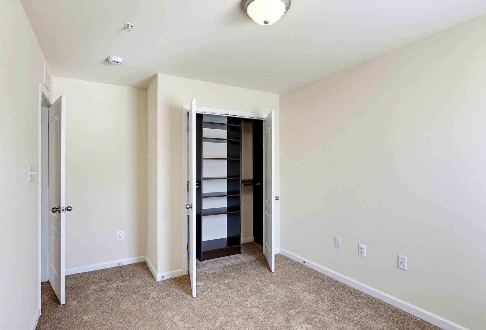 Hanover House: 7224 Brinley Way