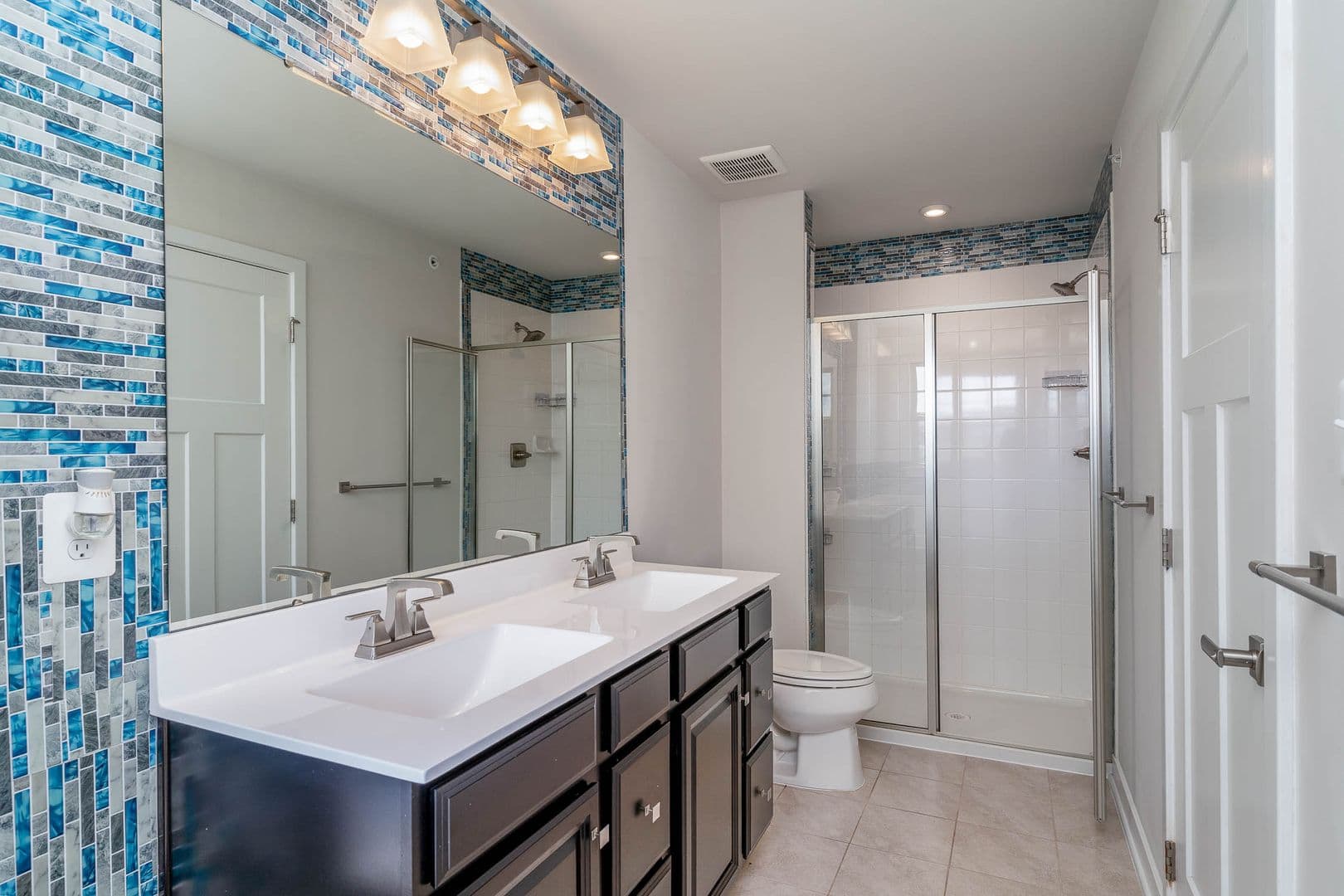 Ijamsville Townhome: 6021 Etterbeek Street