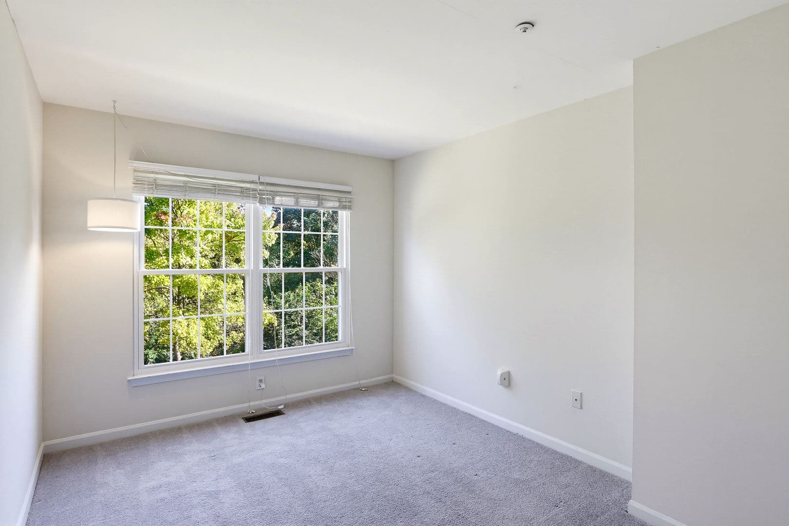Frederick House: 5210 Duke Court