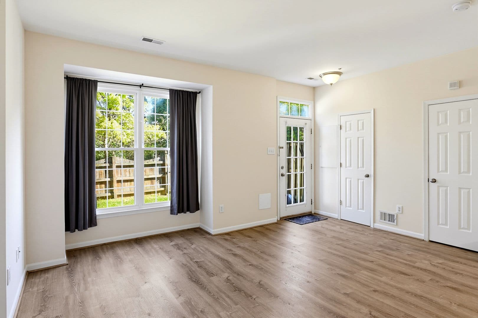 Frederick House: 5210 Duke Court
