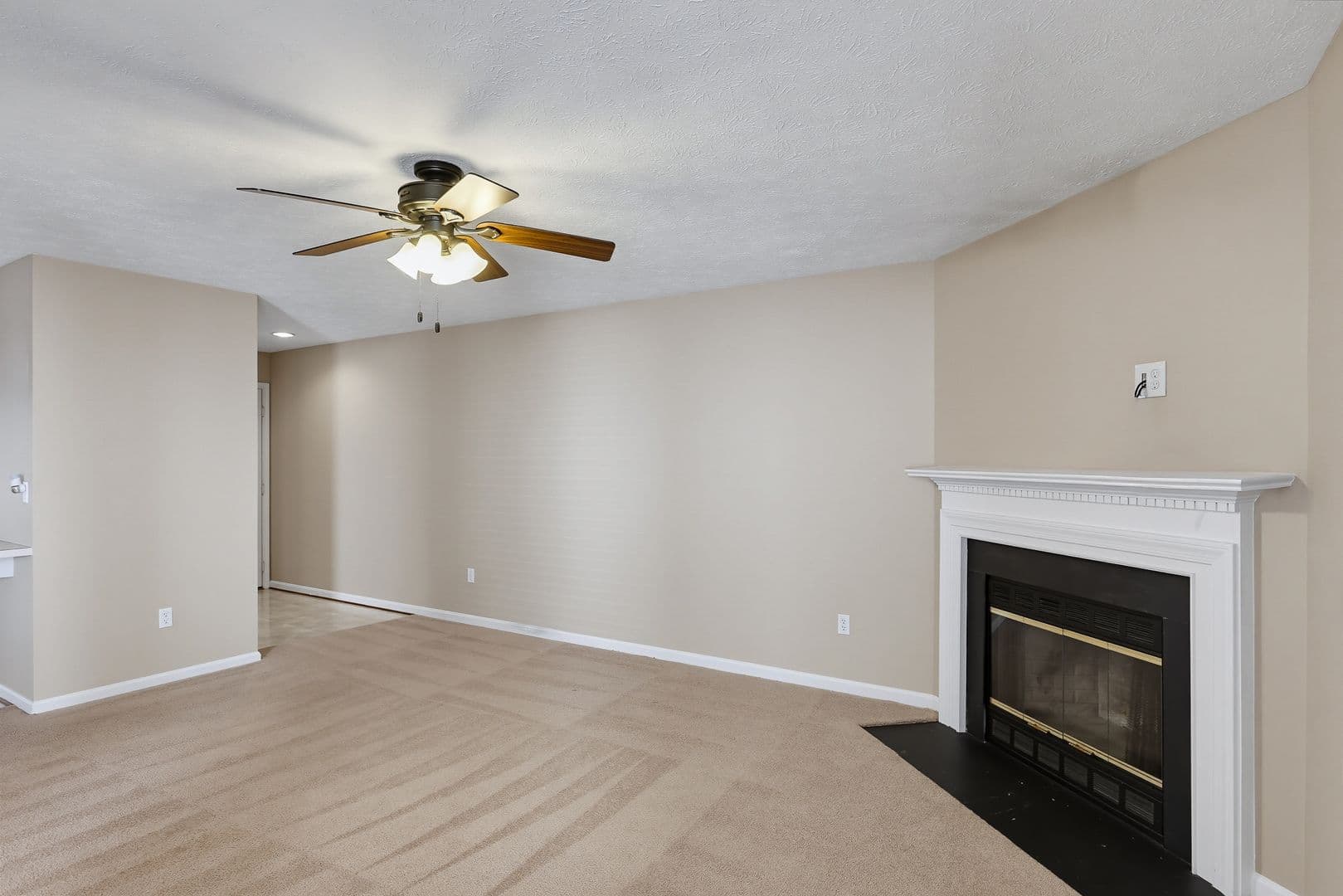 Frederick House: 2102 Whitehall Rd Unit #1C