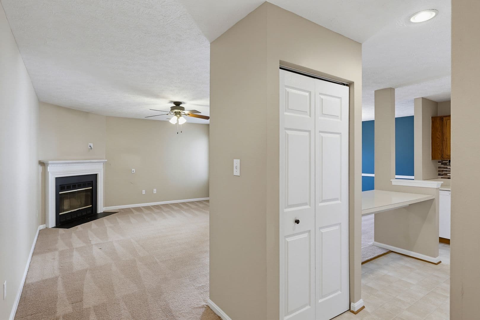 Frederick House: 2102 Whitehall Rd Unit #1C