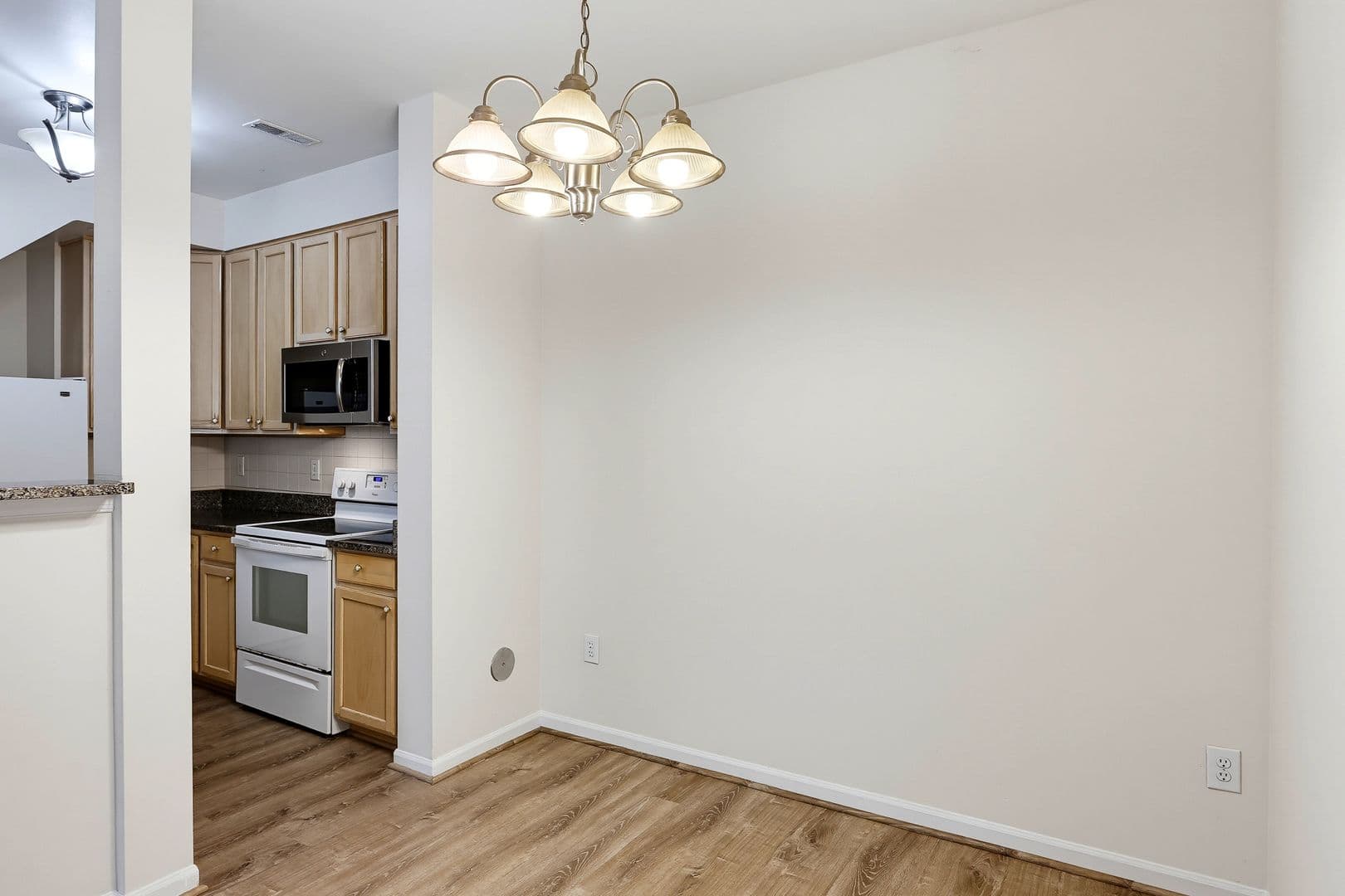 Frederick House: 5210 Duke Court
