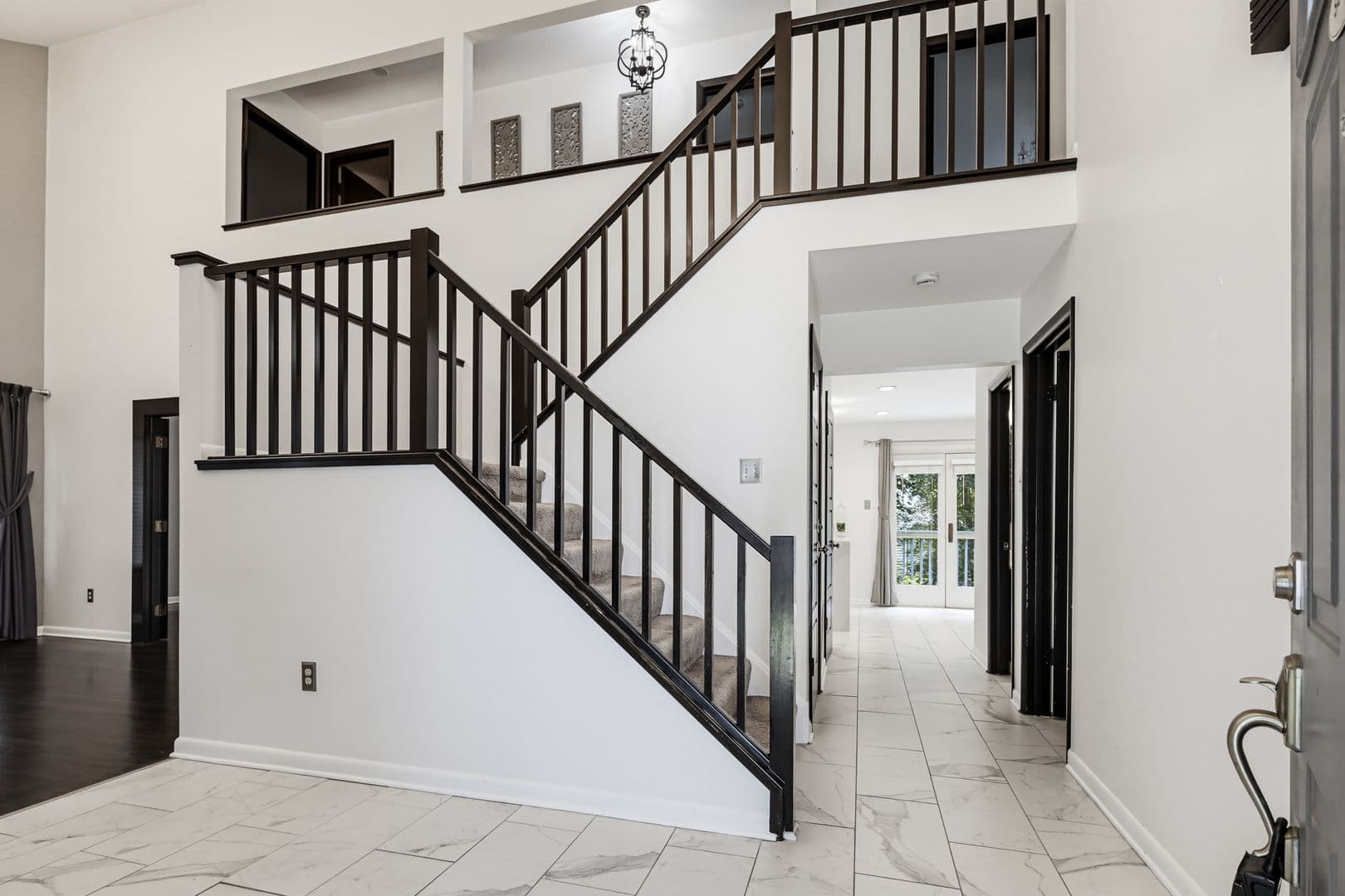 Columbia House: 6103 Triangle Drive