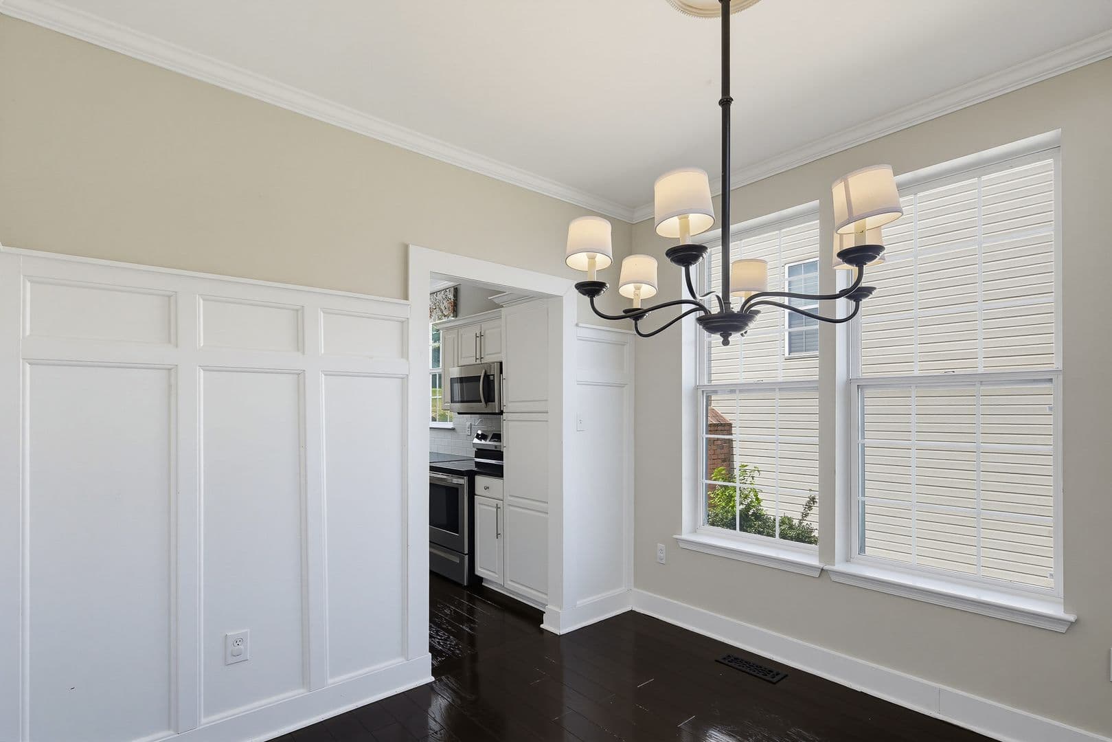 Clarksville House: 6505 Autumn Wind Cir