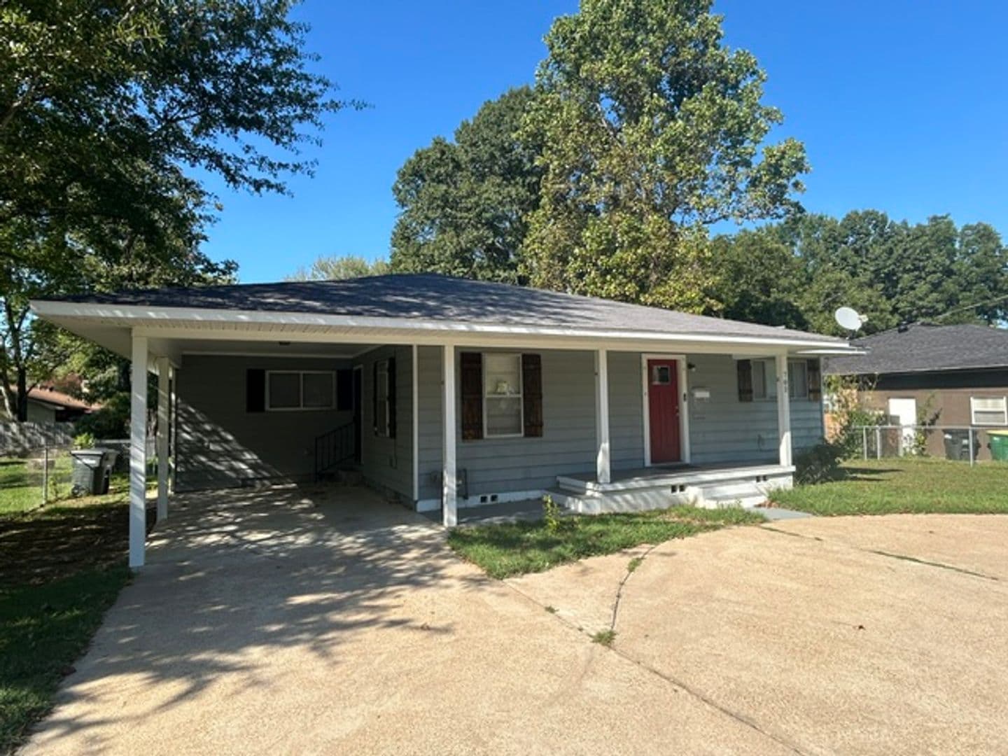 Sherwood House: 702 Wildwood