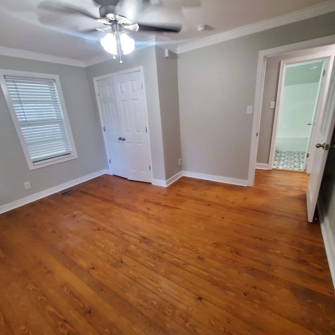 Sherwood House: 702 Wildwood
