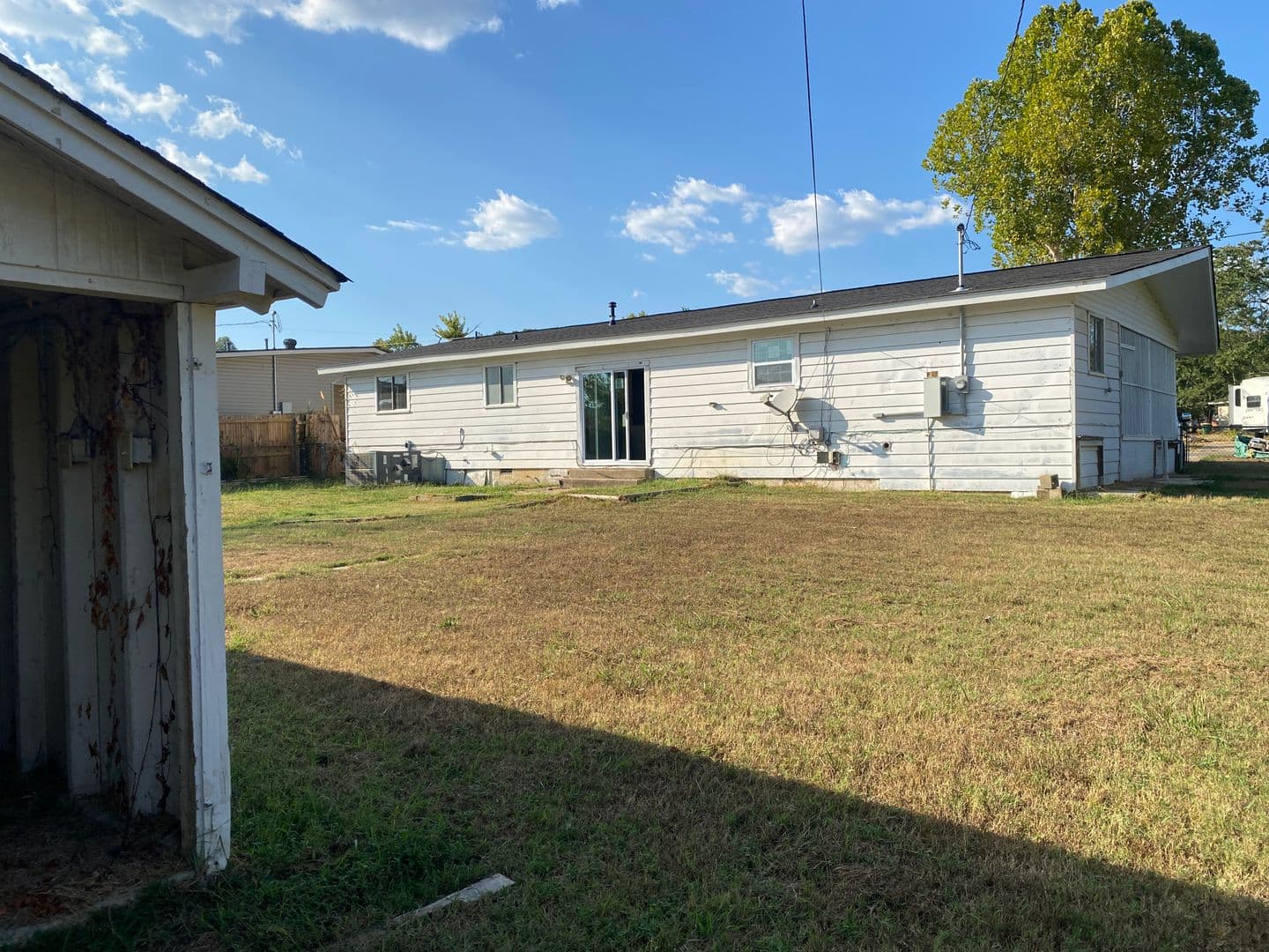 NLR House: 406 Harper