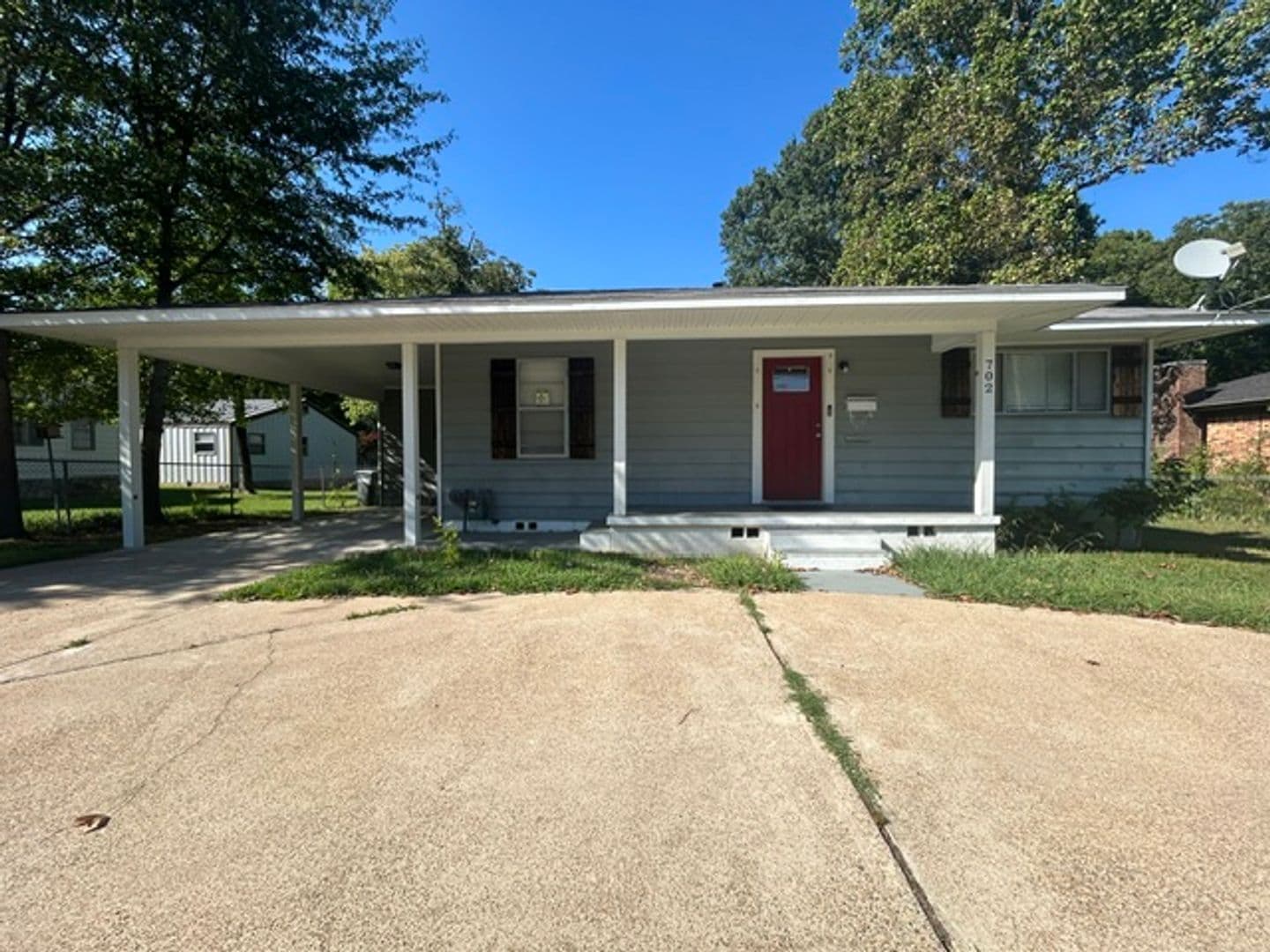 Sherwood House: 702 Wildwood