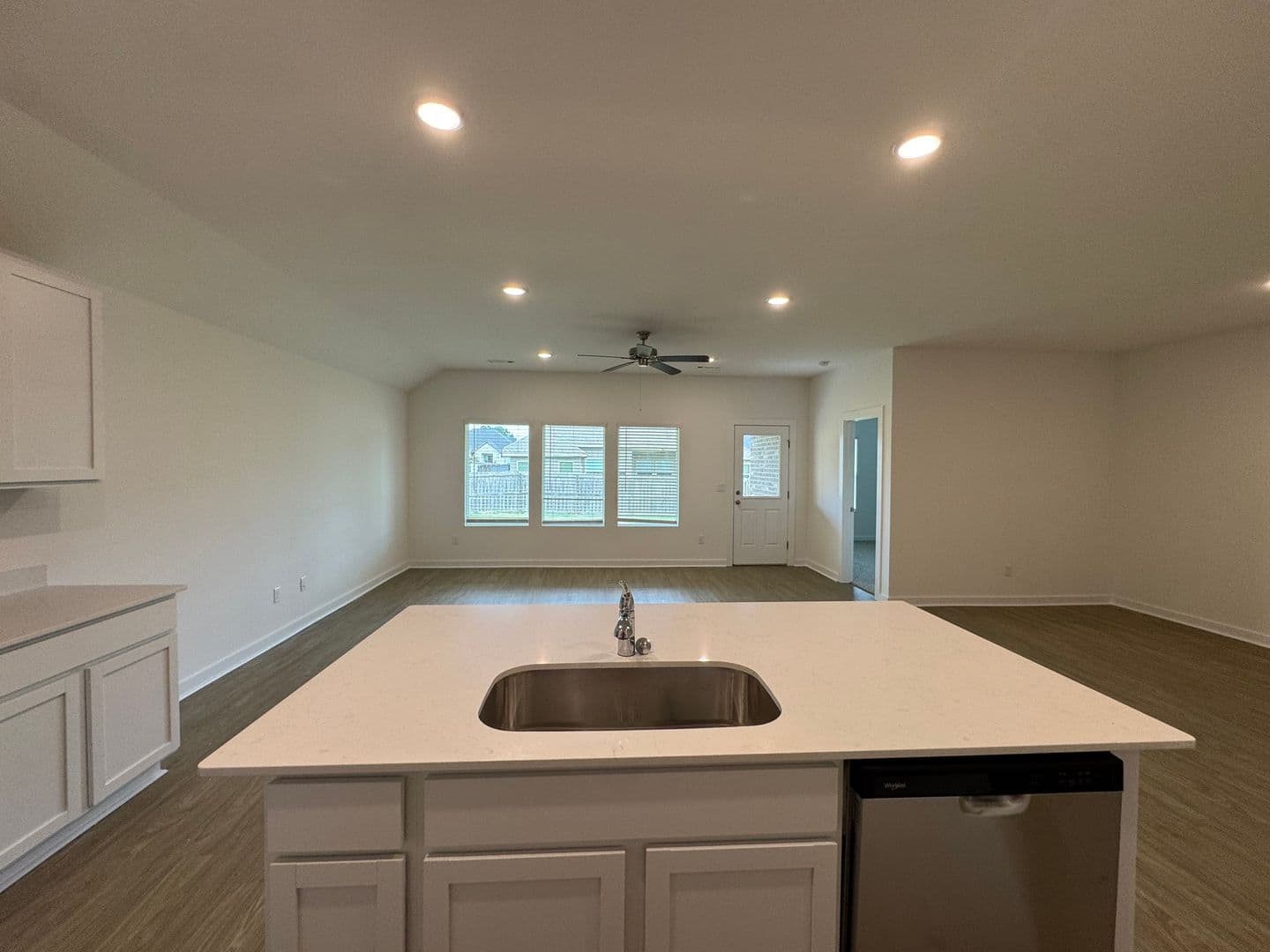 Alexander House: 6316 Warwick