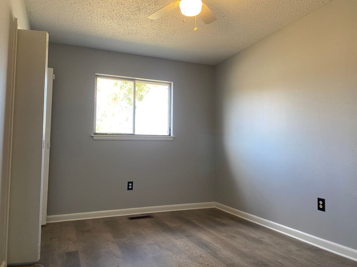 NLR House: 406 Harper