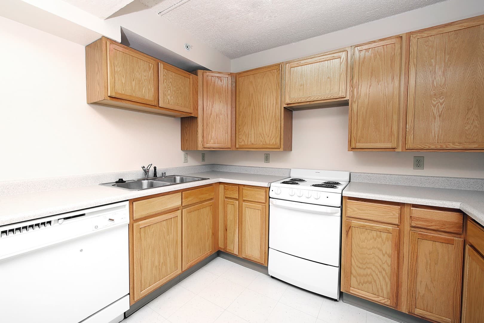 Anchorage Apartment: 337 E. 4th Ave.
