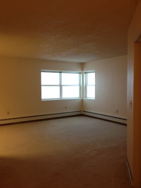 Anchorage Apartment: 337 E. 4th Ave.
