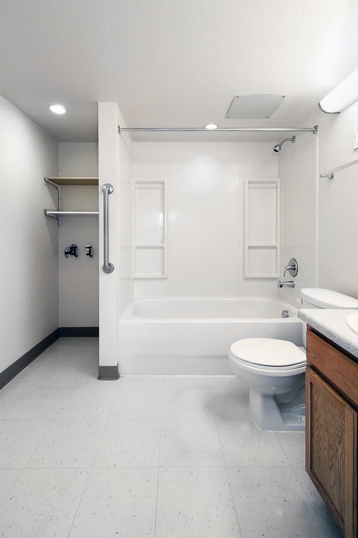 Anchorage Apartment: 337 E. 4th Ave.