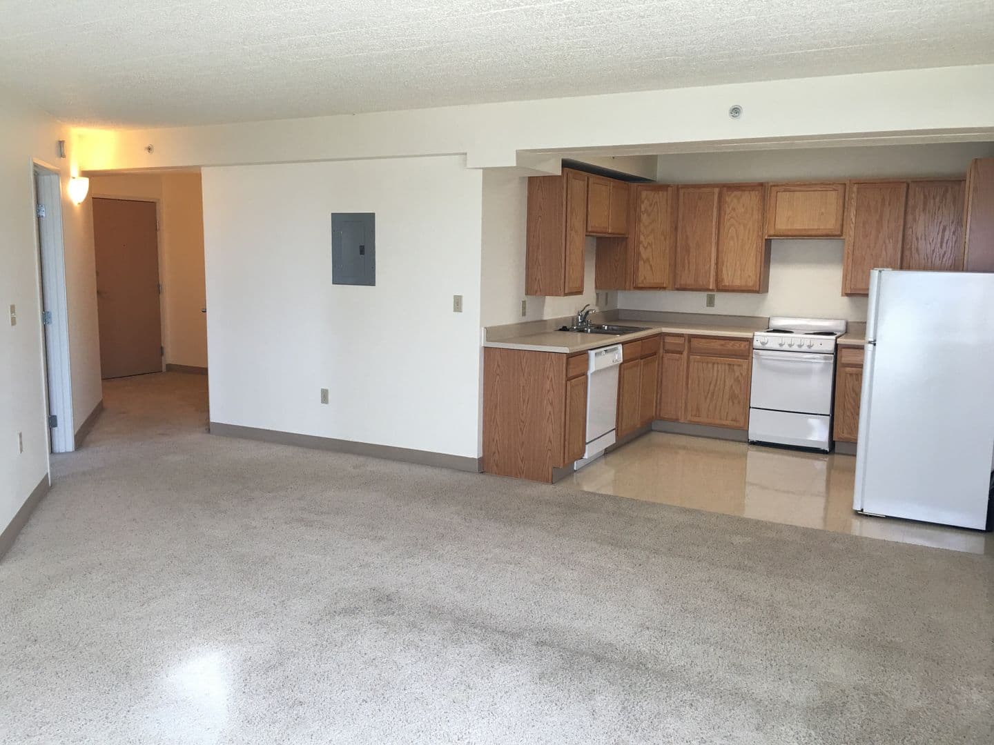 Anchorage Apartment: 337 E. 4th Ave.