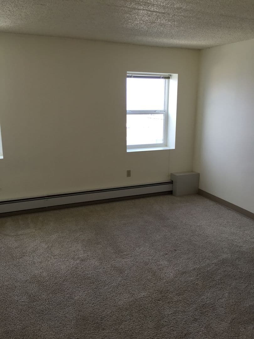 Anchorage Apartment: 337 E. 4th Ave.