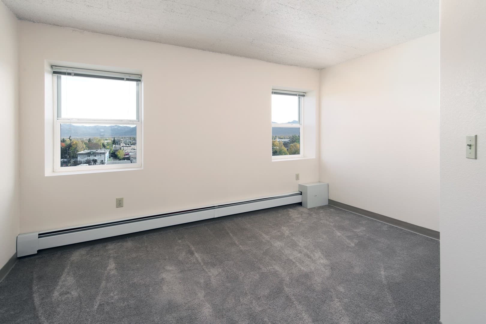 Anchorage Apartment: 337 E. 4th Ave.