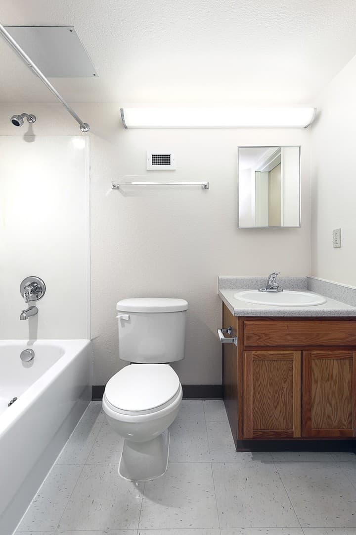 Anchorage Apartment: 337 E. 4th Ave.