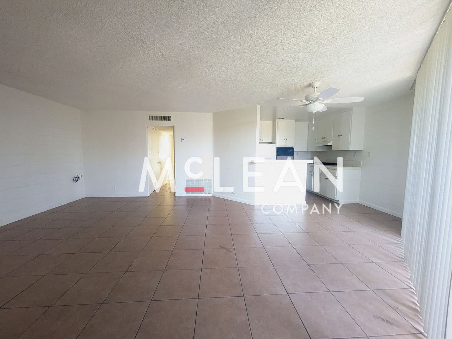 Palm Springs Apartment: 630 S Grenfall Road #11
