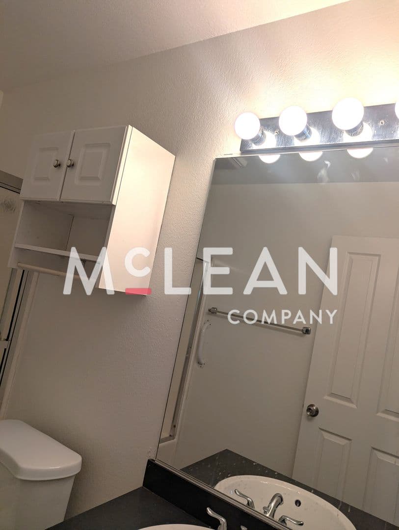 Cathedral City House: 31200 Landau Blvd