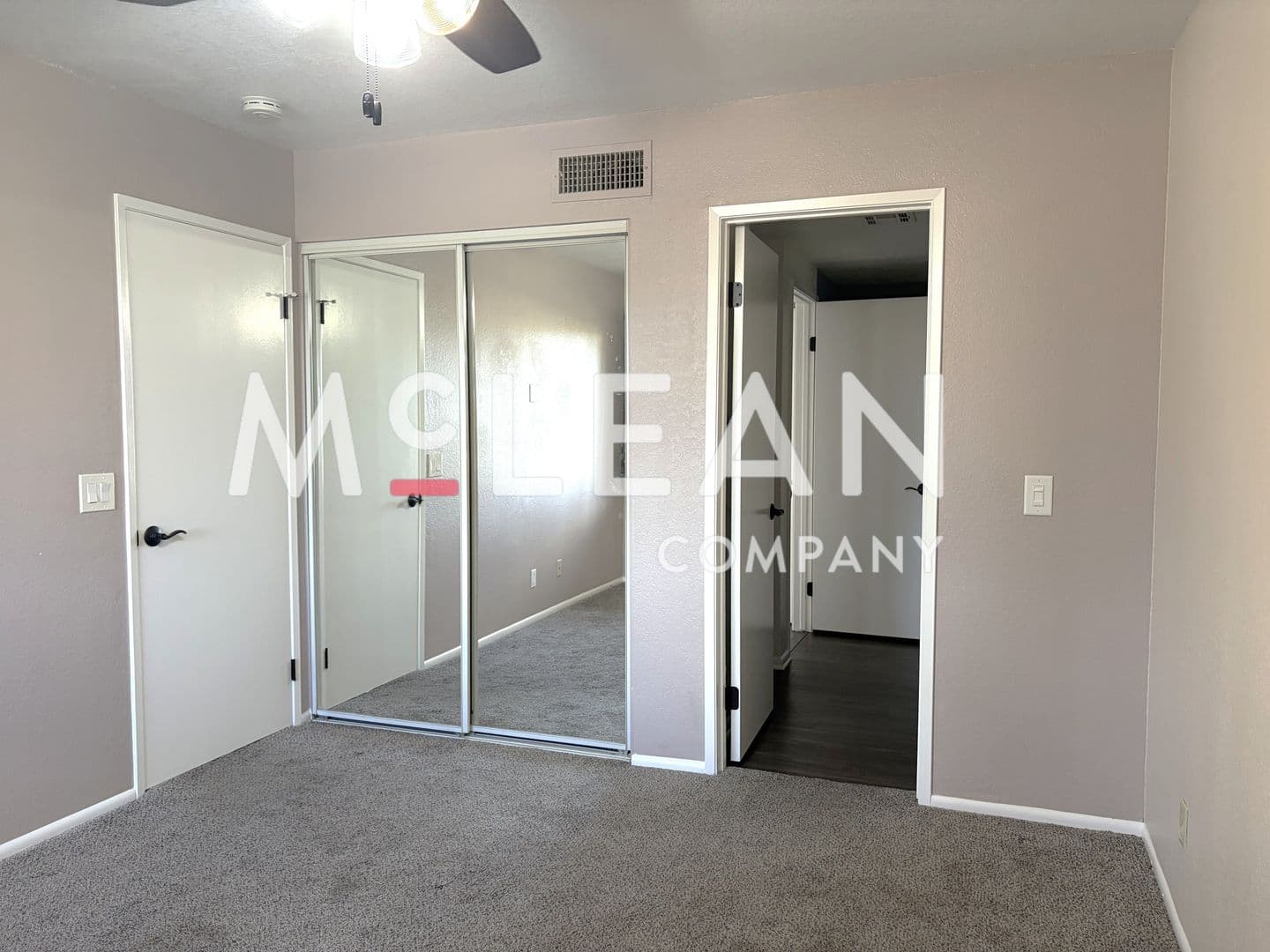 Palm Springs Condo: 2700 Lawrence Crossley Rd