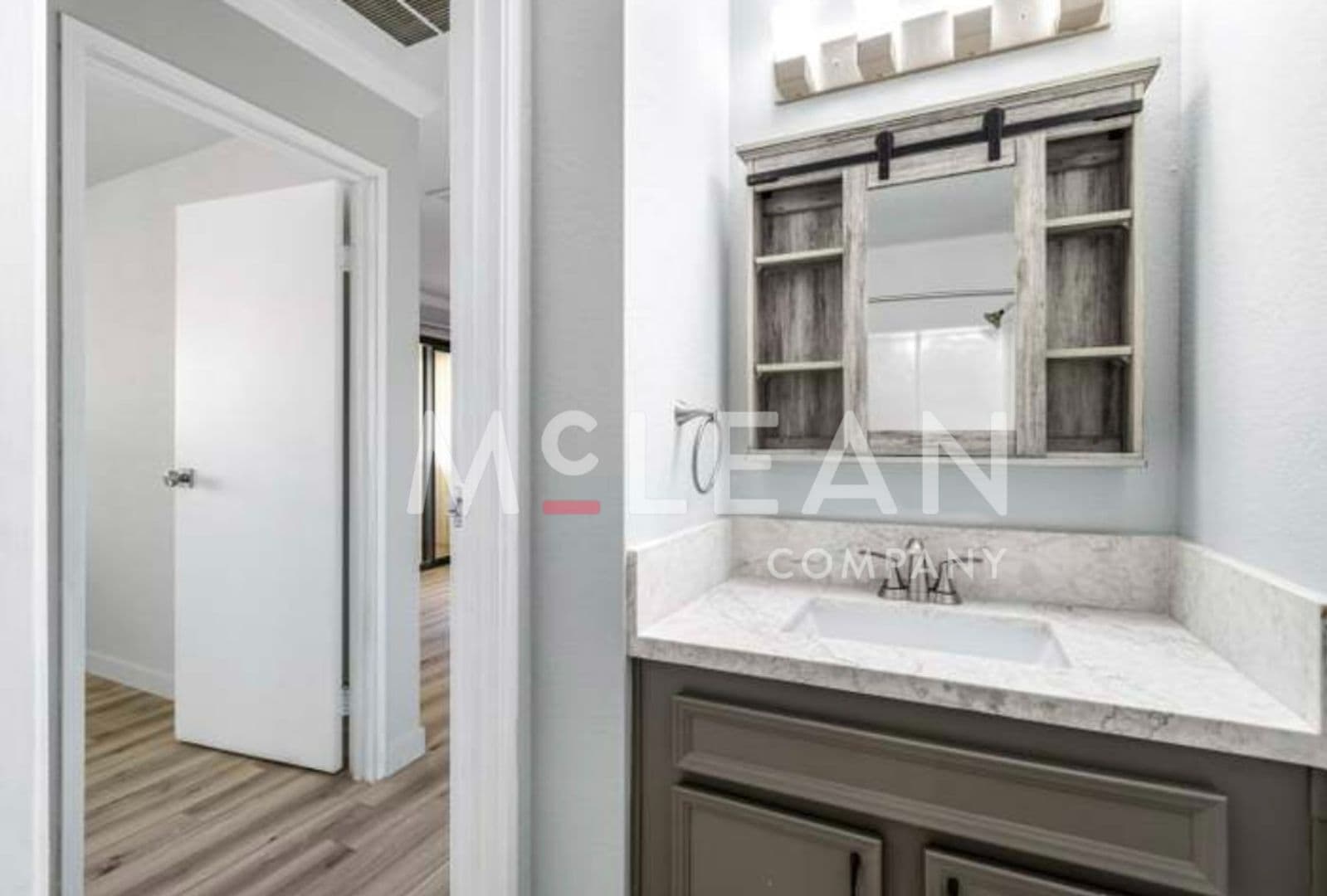 Palm Springs Condo: 2809 N Los Felices Cir East, G212