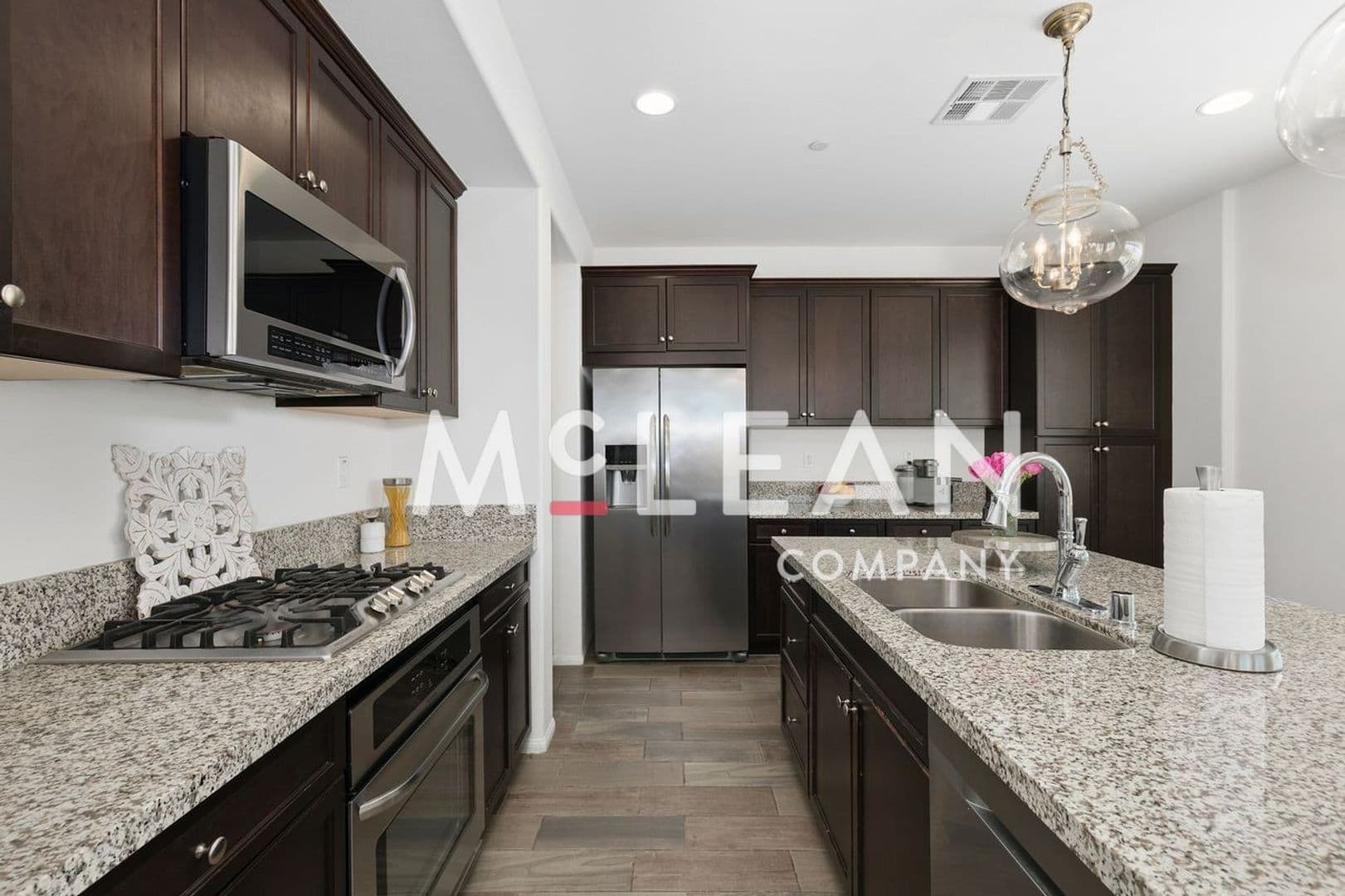 Palm Desert House: 301 Paseo Gusto