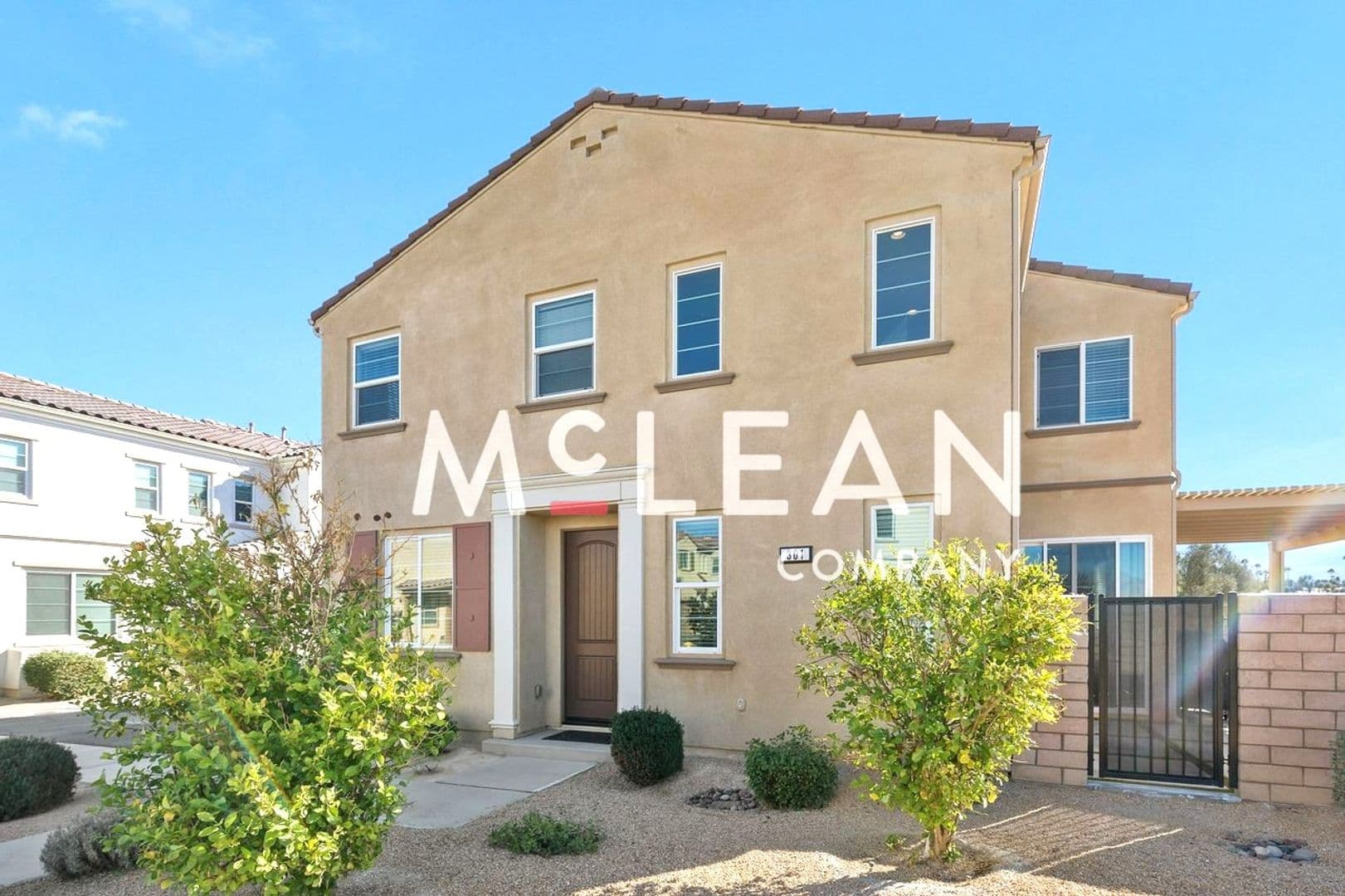 Palm Desert House: 301 Paseo Gusto