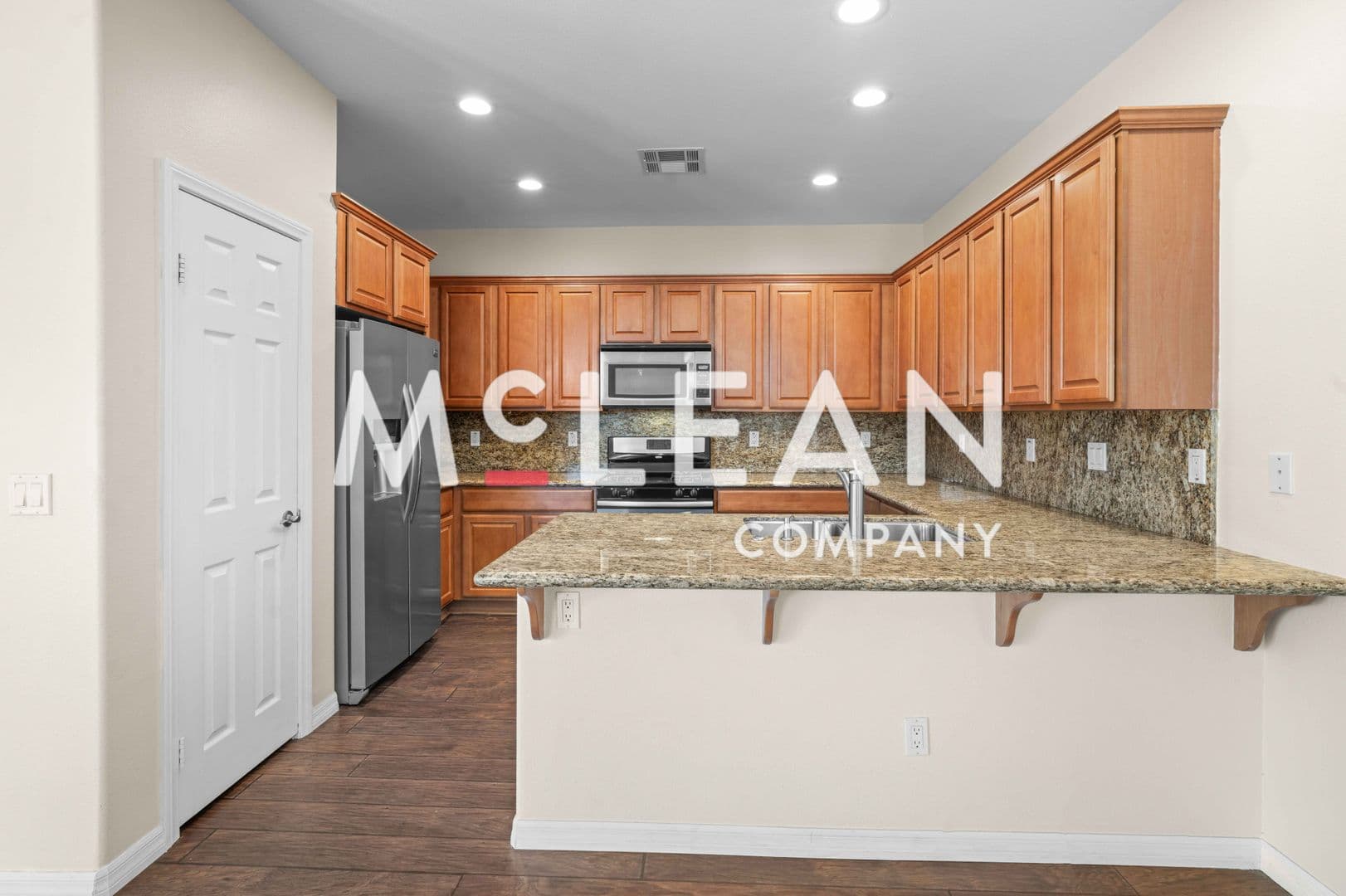 Cathedral City House: 30596 Sierra Place