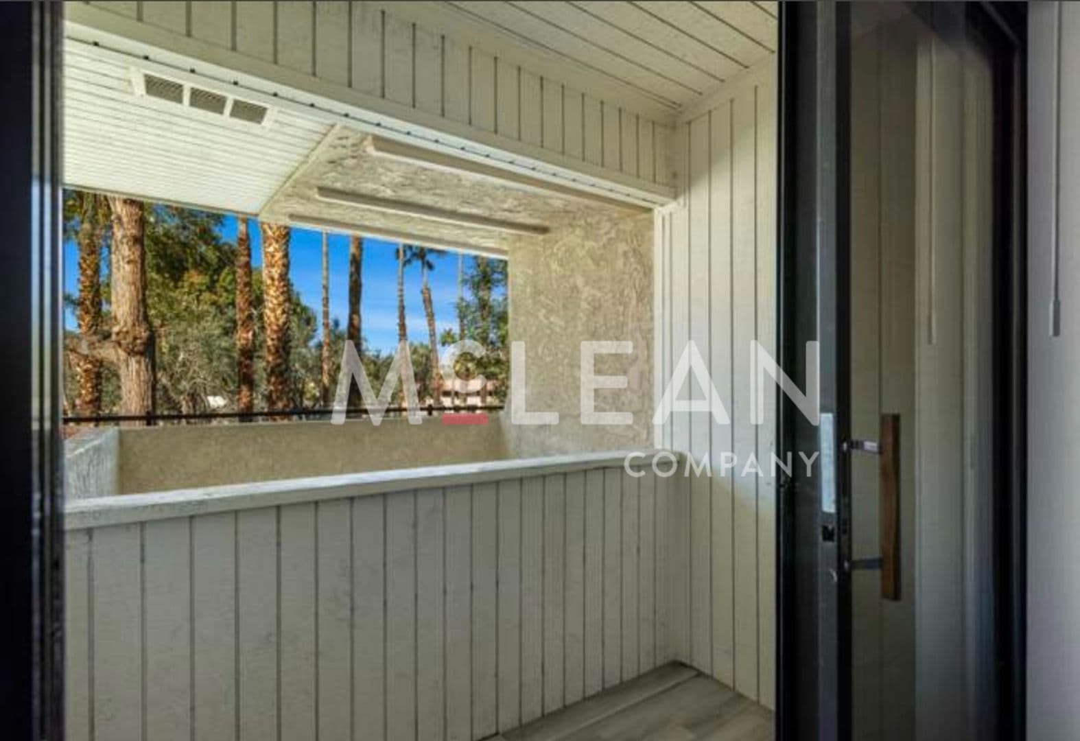 Palm Springs Condo: 2809 N Los Felices Cir East, G212