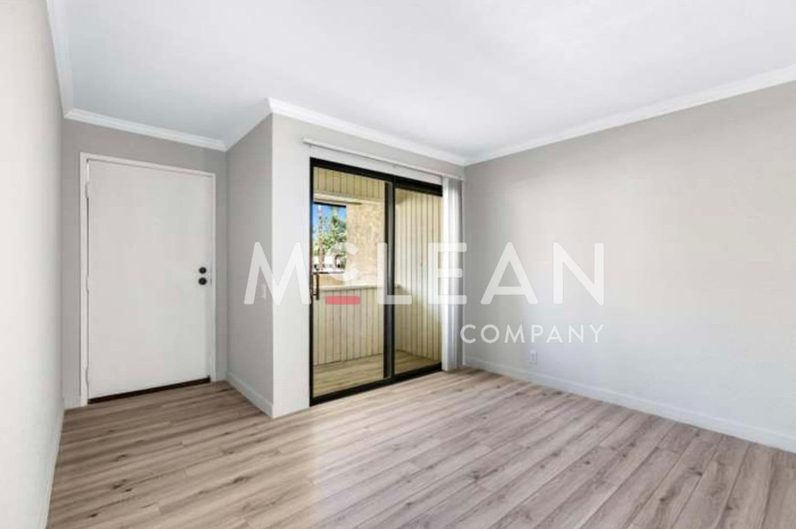 Palm Springs Condo: 2809 N Los Felices Cir East, G212