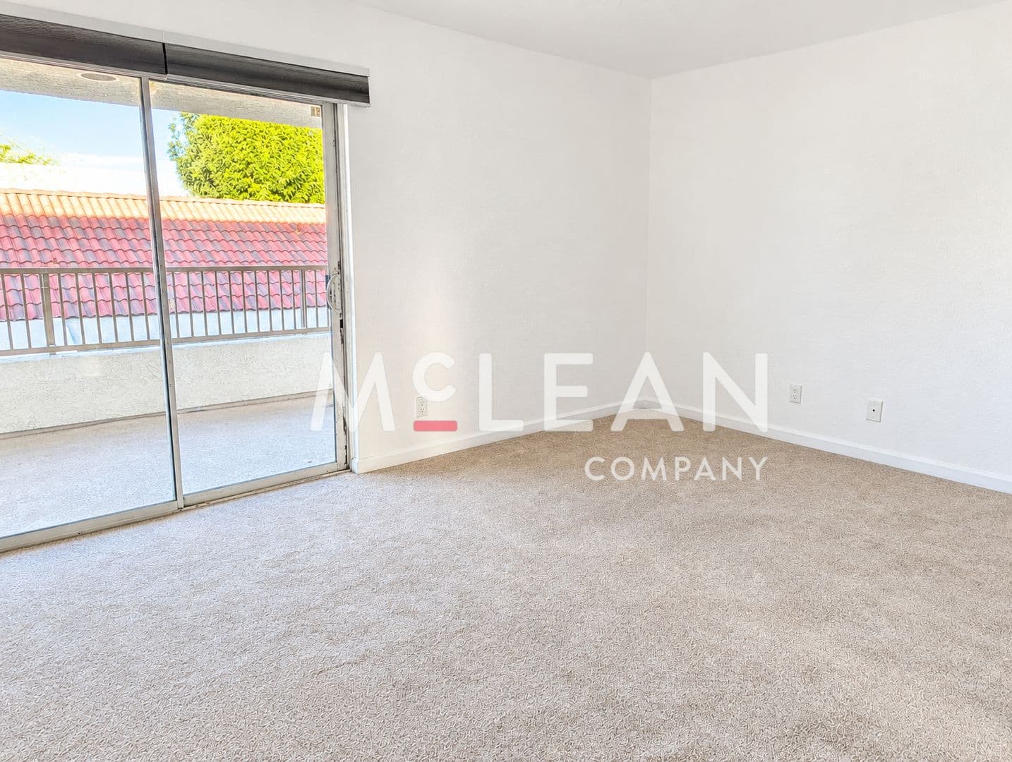 Cathedal City House: 32505 Candlewood Drive