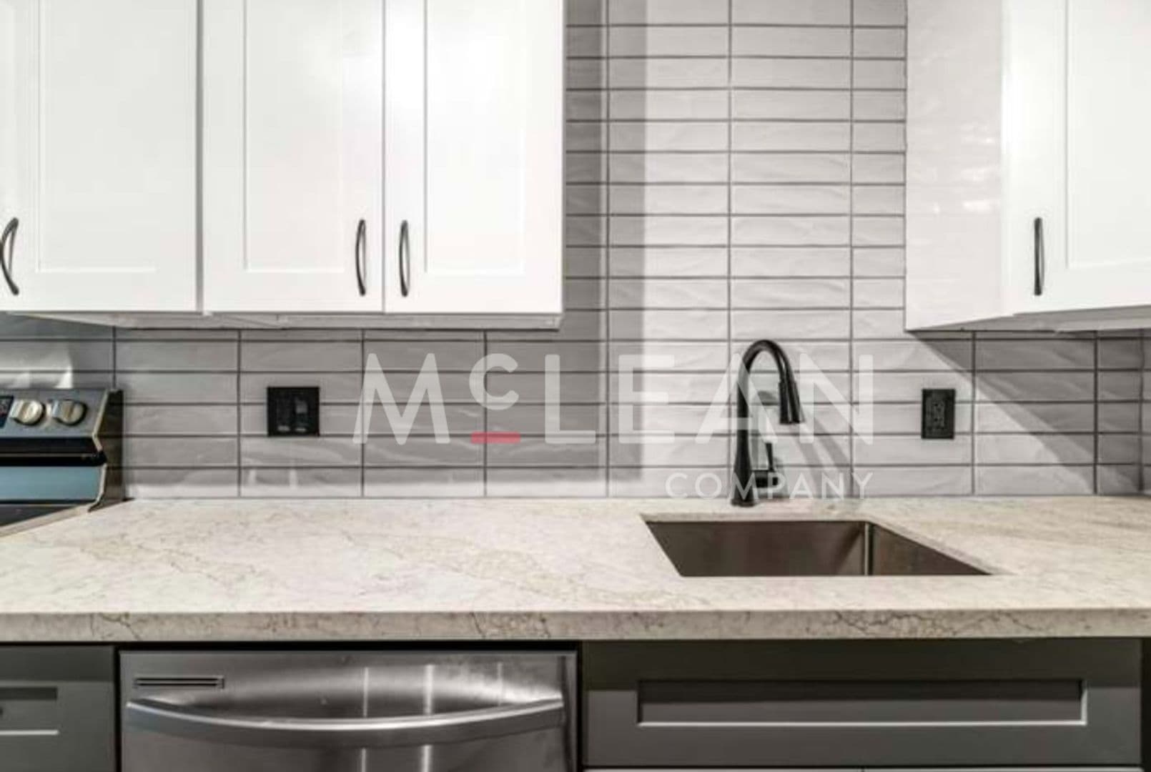 Palm Springs Condo: 2809 N Los Felices Cir East, G212