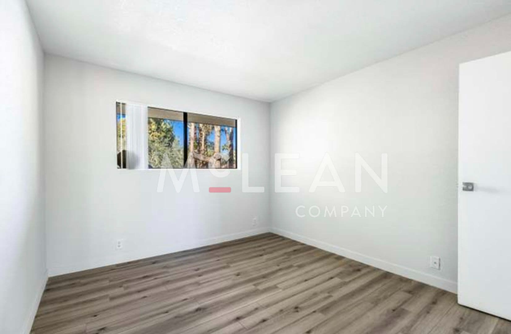 Palm Springs Condo: 2809 N Los Felices Cir East, G212