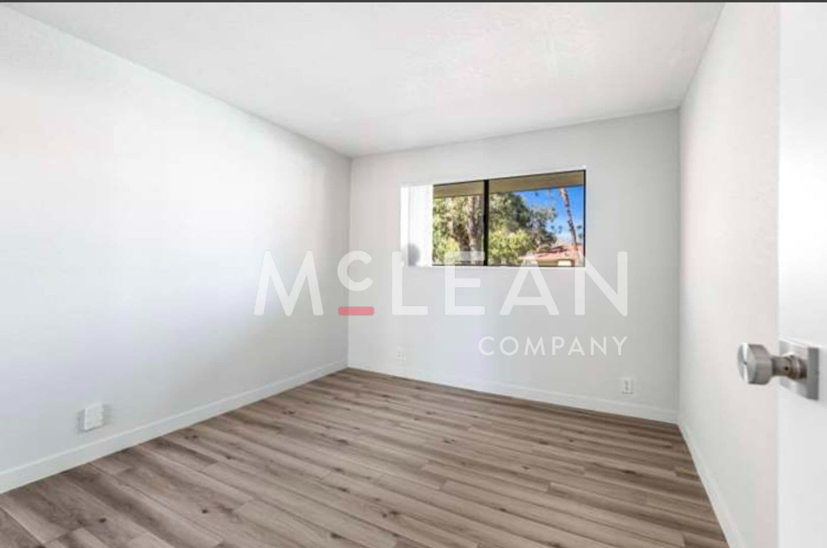 Palm Springs Condo: 2809 N Los Felices Cir East, G212