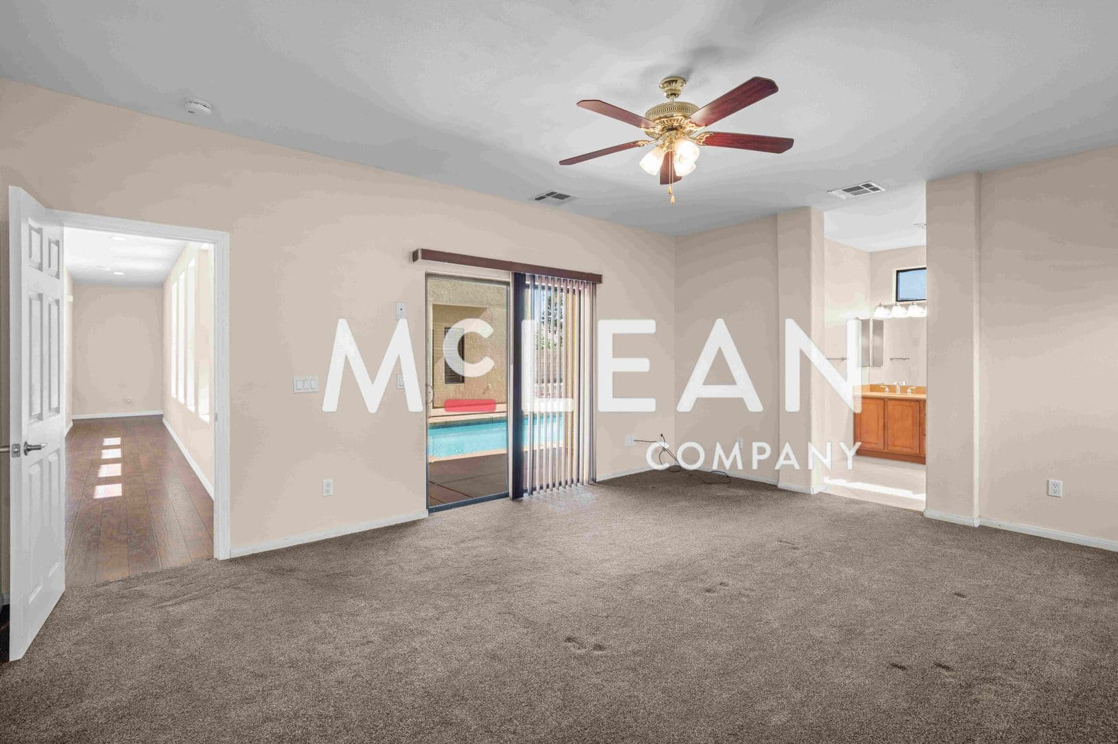 Cathedral City House: 30596 Sierra Place