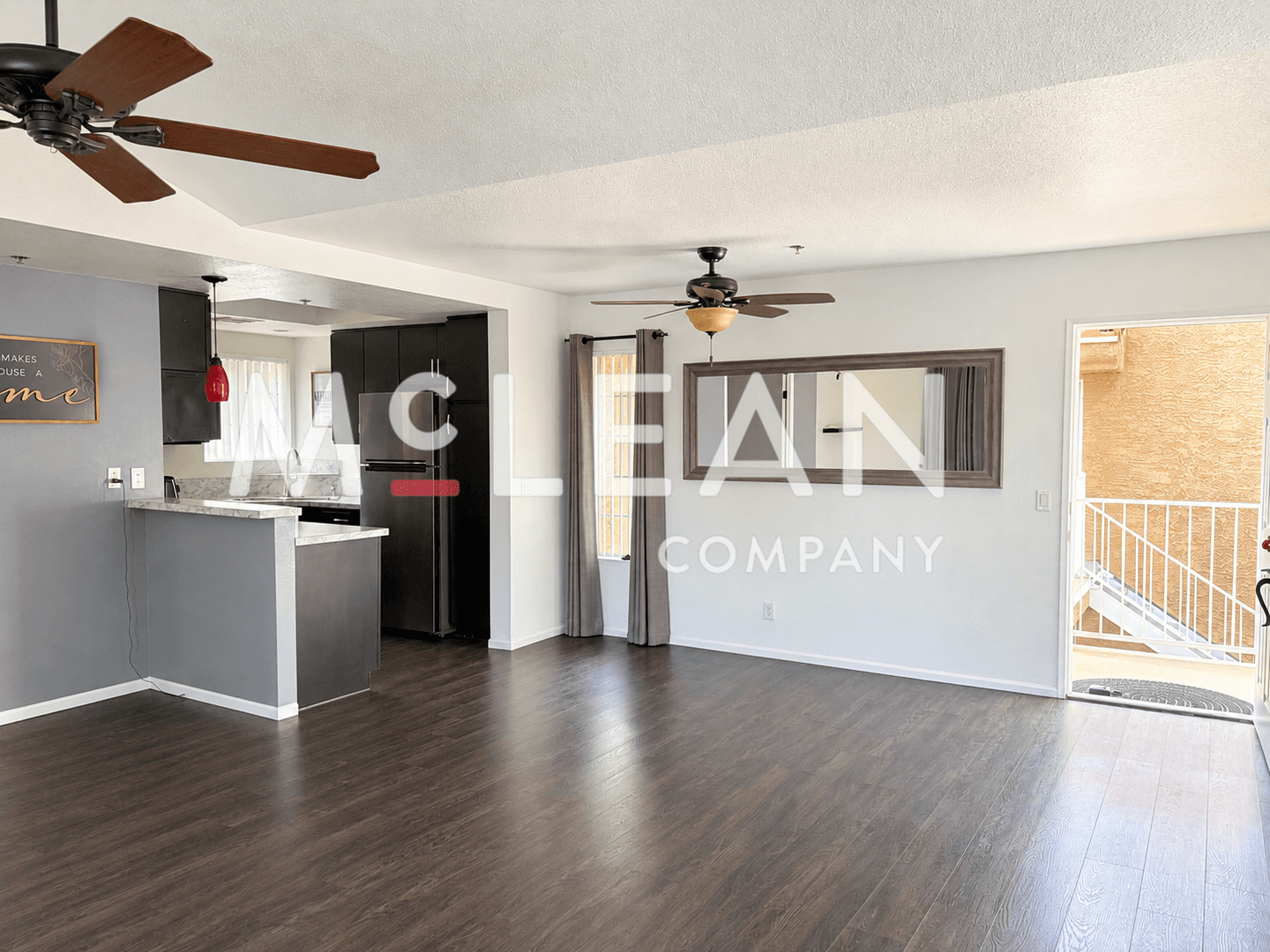 Palm Springs Condo: 2700 Lawrence Crossley Rd
