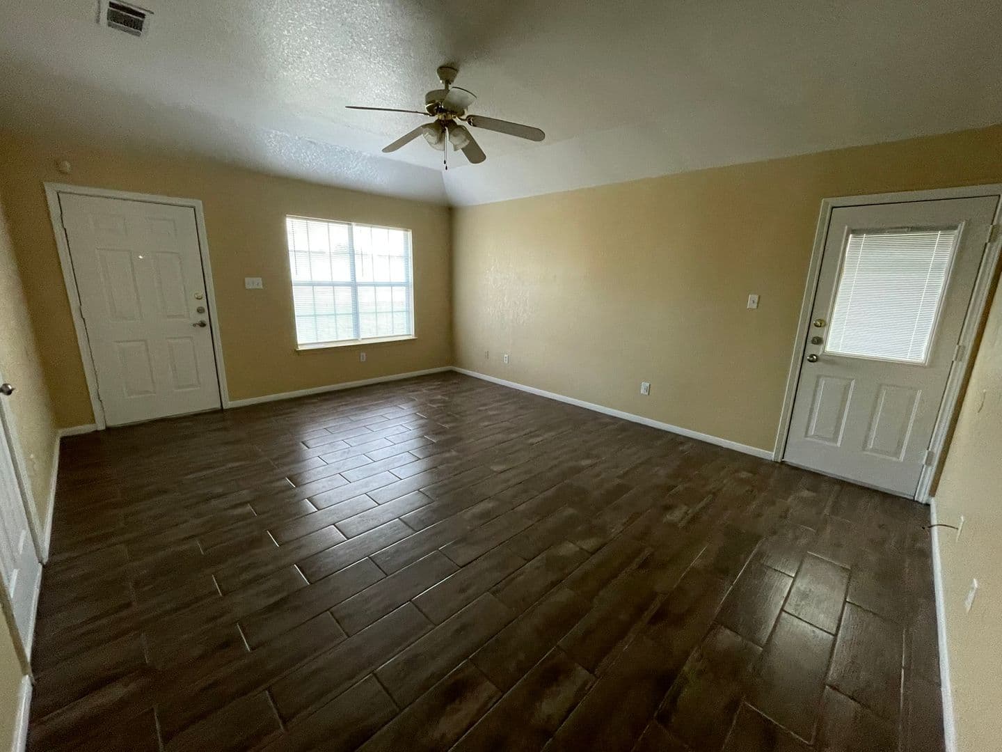Harker Heights Apartment: 1524 Shoshoni Tr