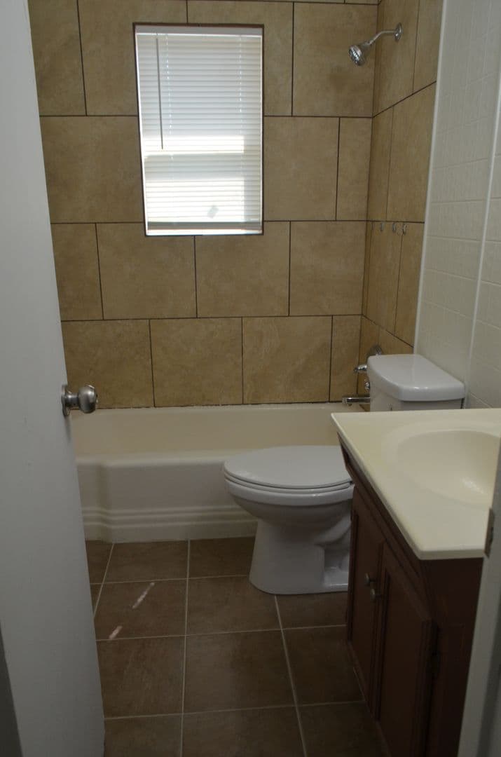 Copperas Cove House: 705 W Ave B
