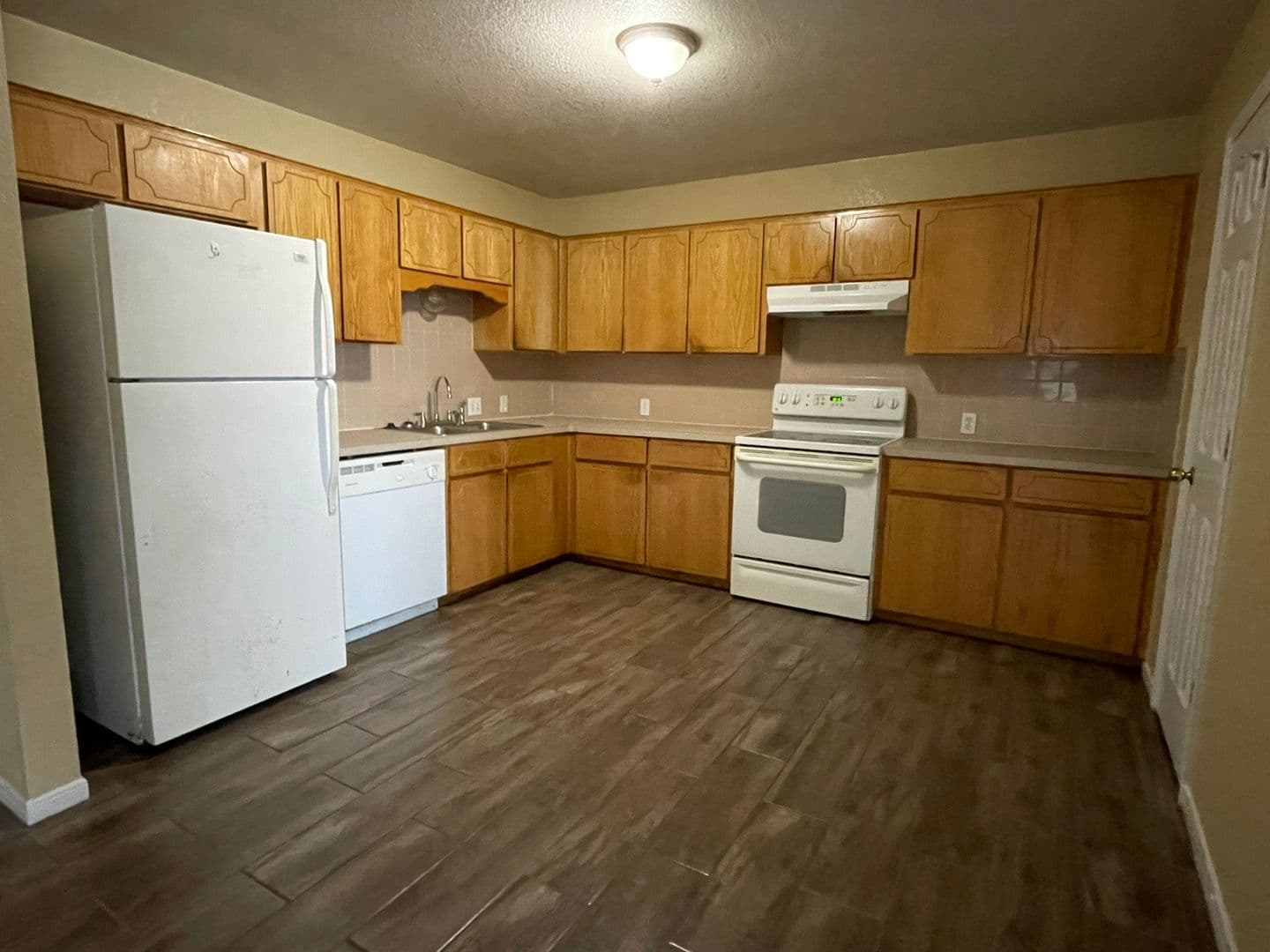 Harker Heights Apartment: 1524 Shoshoni Tr